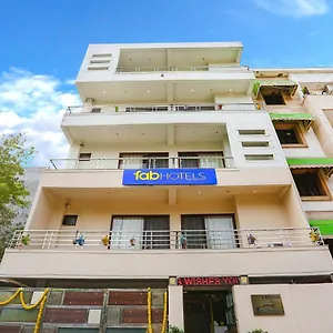 3* Hotel Fabhotel Novel - Nr Yashobhoomi Convention Centre