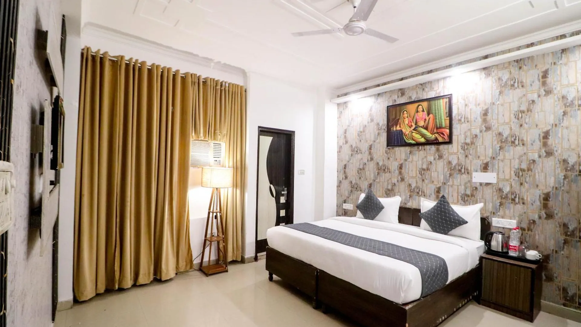 ***  Hotel Stay Villa Delhi Airport New Delhi India