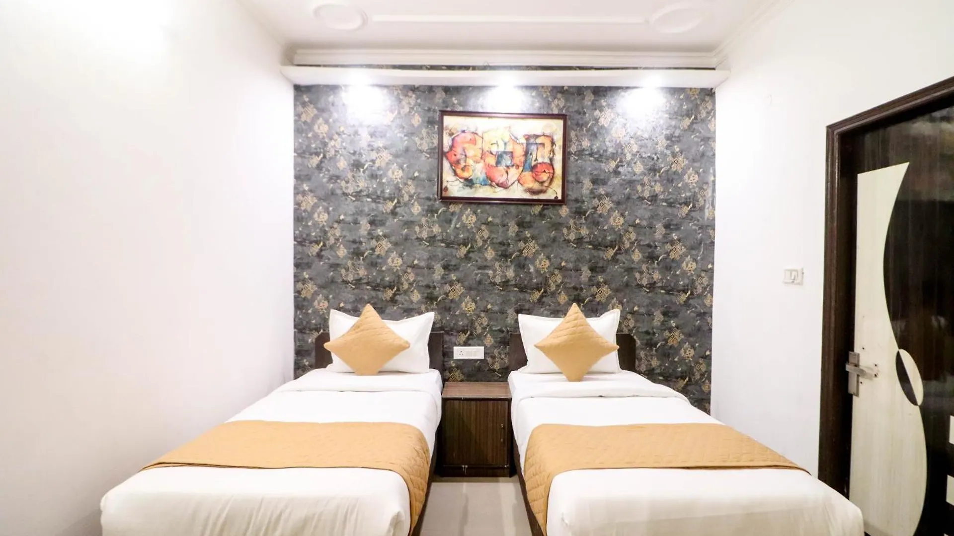 Hotel Stay Villa Delhi Airport New Delhi