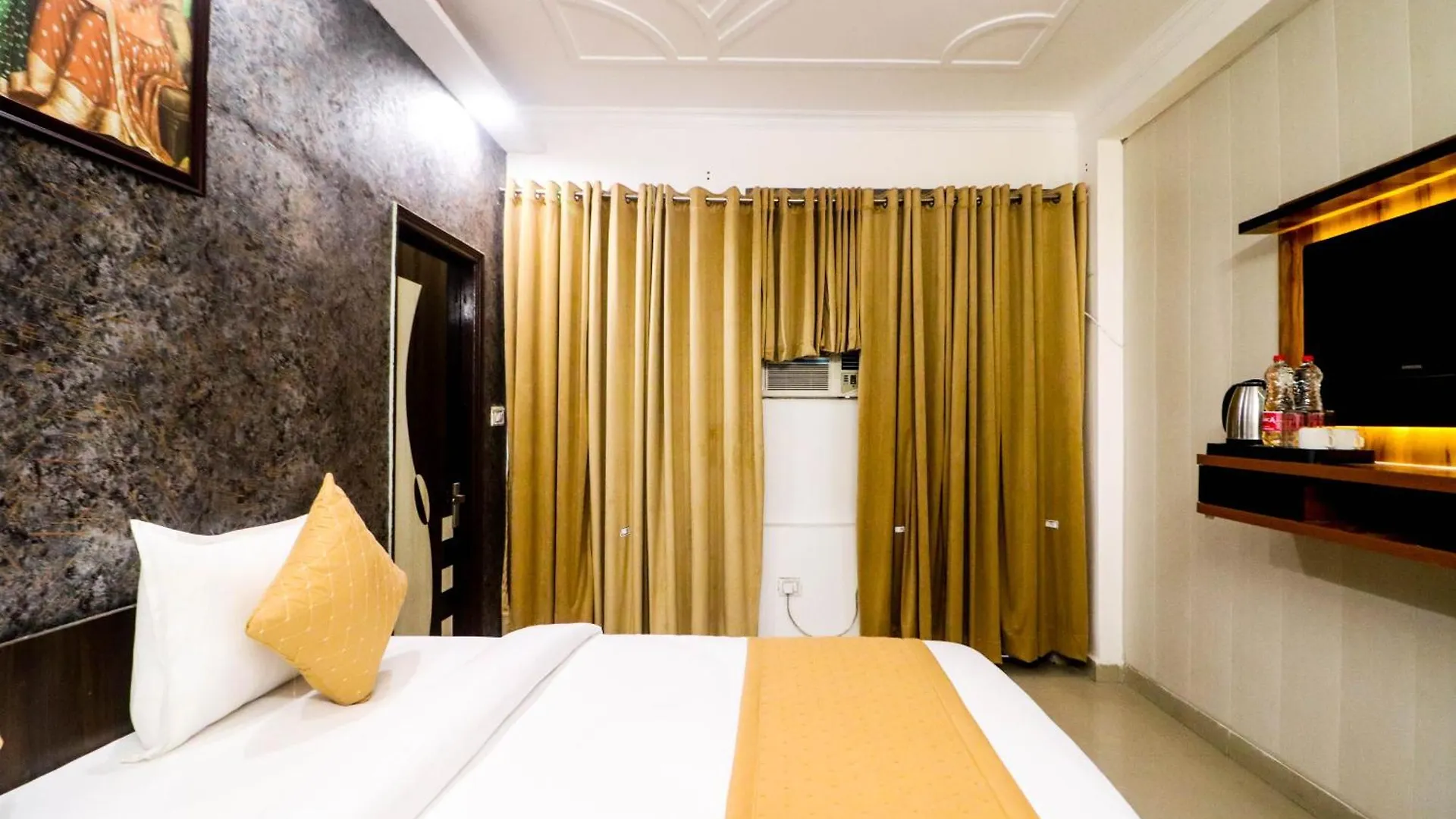Hotel Stay Villa Delhi Airport New Delhi India
